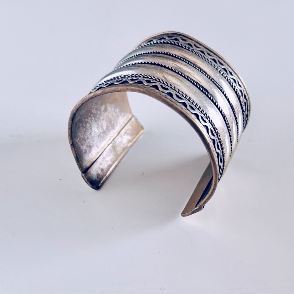 Vintage 3” Boho Silver-Toned Cuff Bracelet - Picture 7 of 14